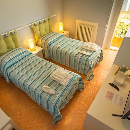 Gæstehus Azzurra Con Veranda Privata - Madame Fannj