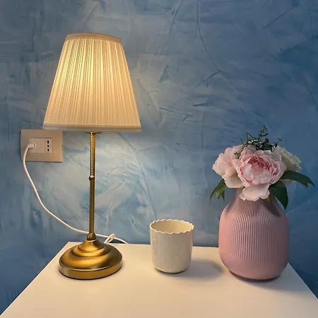 Azzurra Con Veranda Privata - Madame Fannj 3* Lucca